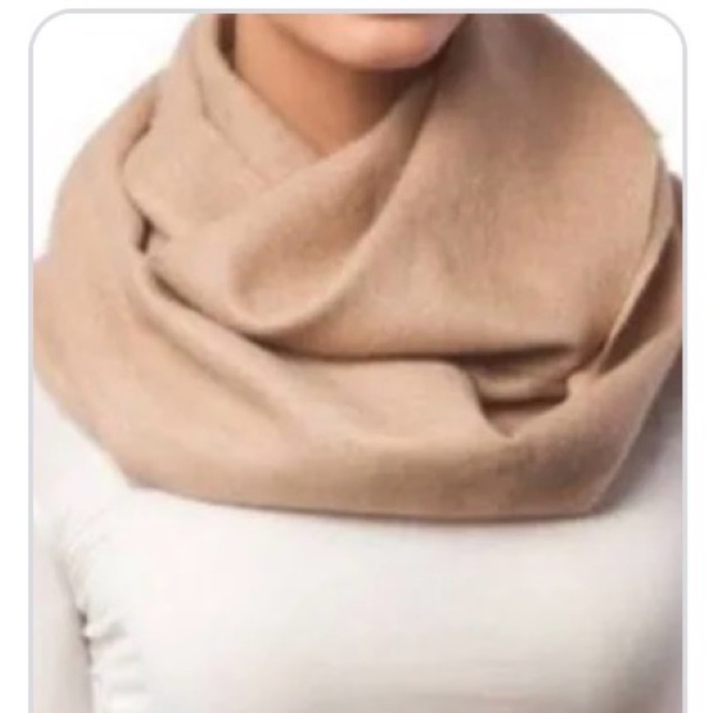 Cuyana Tan Scarf